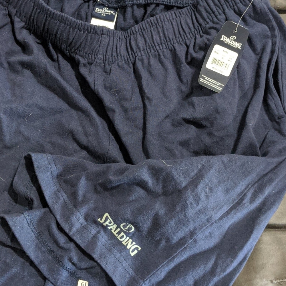 Mens Spalding XL shorts
